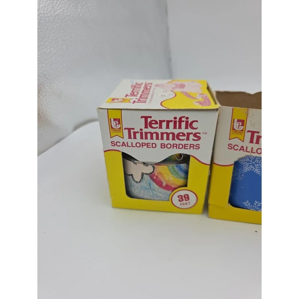 VTG 1981 TREND Terrific Trimmers Scalloped Borders 39 feet LOT Of 5